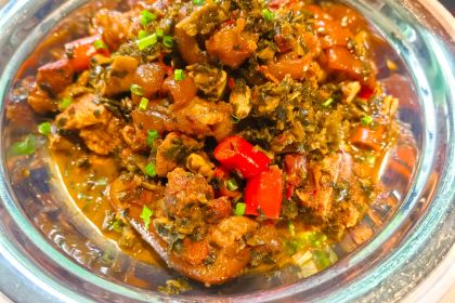 老萍巷·莲花血鸭(步行街店)