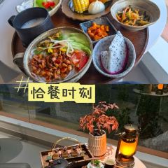 三色云河(泸沽湖大落水店) User Photo