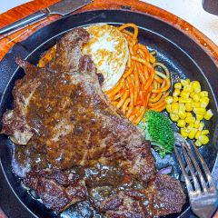玛黎娜铁板牛排(中心广场店) 여행 사진