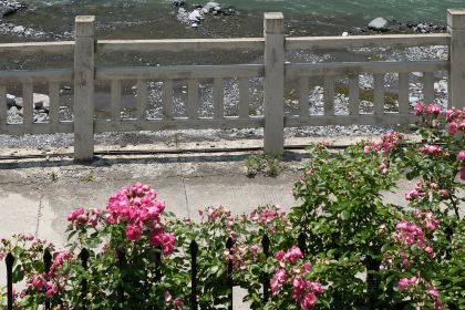 汶川朵沐查民宿