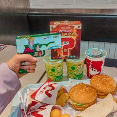 华莱士(六一路店) User Photo