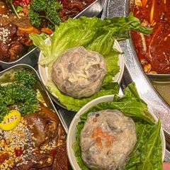 唐记煌·大坨牛肉串串香火锅(中渼市集店) User Photo