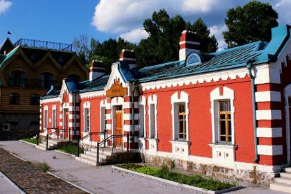 马克西姆俄罗斯餐厅(通亚街店)