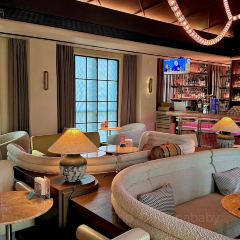 DOT Whiskey Club 여행 사진