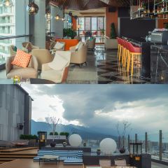 LUNA BAR 여행 사진