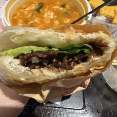 XINJIN TAO 여행 사진