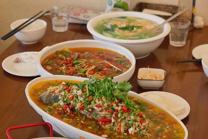 飞虹鱼馆(华商店)