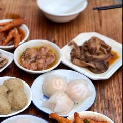 LING LING YIN SHI DIAN User Photo