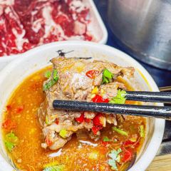 杨老板·海鲜集市火锅·鲜切牛肉(中防万宝店) User Photo