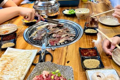 山顺炭火烤肉朝鲜族家(卡森小区一期冰雪小镇店)