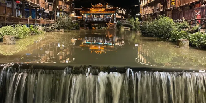 廖胖子特色美食