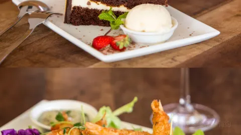 Marque Bar & Grill in Mackay
