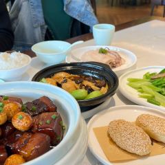 DONG YA HOTEL User Photo