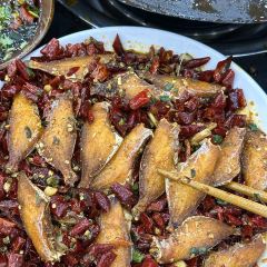 百盛怪味鱼(嘉华鑫城店) User Photo