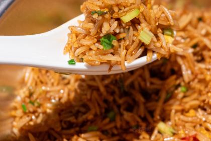 定师傅烧烤(站前西路店)