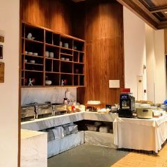 春山外精品汤屋度假酒店·悦食餐厅 여행 사진