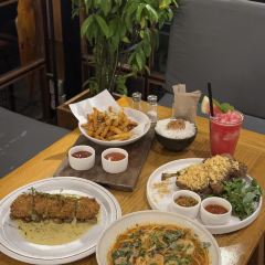 Pison Ubud User Photo