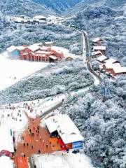 牽牛坪滑雪場（金佛山西坡滑雪場）