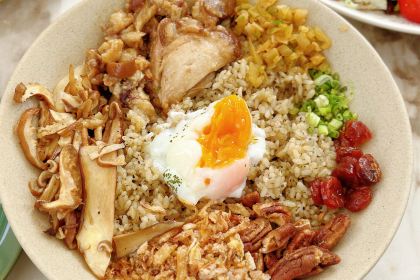 OLLiE 奥野西餐 Restaurant&Bar(麓坊中心店)