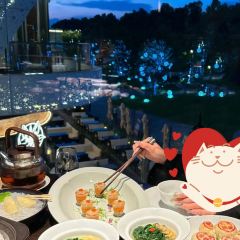 ALL GOOD IS HERE 여행 사진