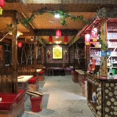 红灶台铁锅炖(雪谷景区店) User Photo