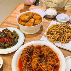 鄉村酒館張用戶圖片