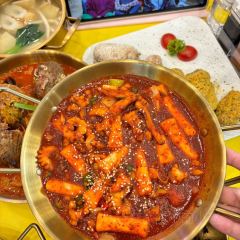 Wuli亲故·韩式炸酱面 User Photo