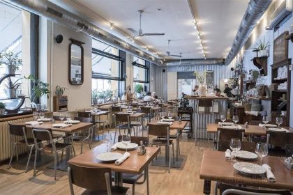 Menza Restaurant and Cafe