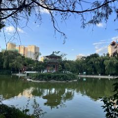 靖晨园(就业中心店) User Photo