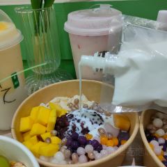 青之手酿·代餐酸奶·鲜果芋圆(康桥华城店) User Photo