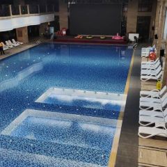 Kunming Yilu Castle Wyndham Extreme Hotel Buffet Restaurant User Photo