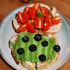 积兴里Coffee(烟台山店) User Photo