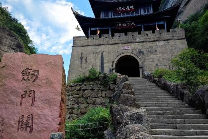 味之绝美蛙鱼头火锅(泸州店)