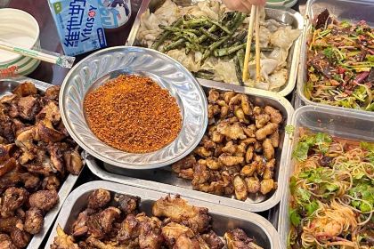 全味红酸鲜牛庄·酸汤鱼·酸汤牛肉·血酱鸭