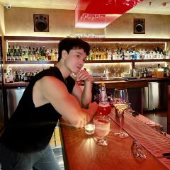 TheWinstonBar User Photo