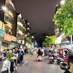 梁氏炖品小吃店(下岗街店) User Photo