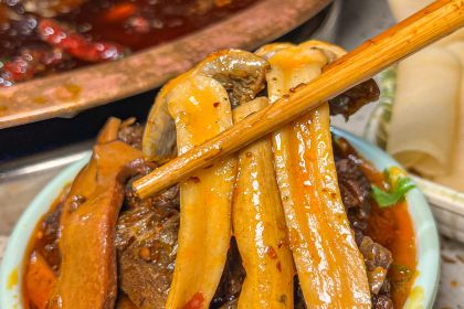 牛犇犇火锅汤锅