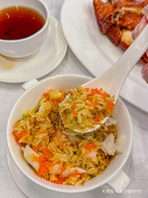 a weng xiao guan