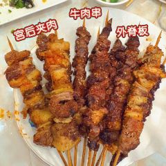 纪红牛羊肉(沿江小区店) User Photo