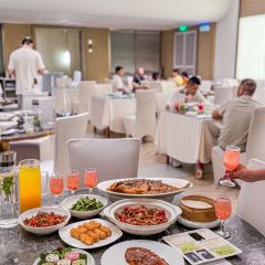 YanYangTian Xin JingChu Hotel (HuangHe Lou) 여행 사진