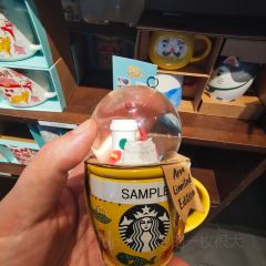 Starbucks (nabaguojitongりmuzhi) 여행 사진