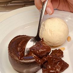 Bistro32F LeCoucou User Photo