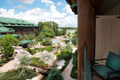 Story Book Dining at Artist Point with Snow White