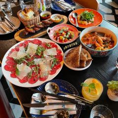 AZUL italiano意大利餐厅(白玉兰广场店) User Photo