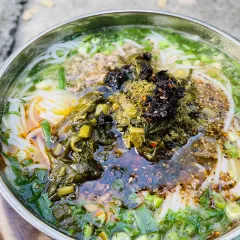 伍号勐混牛撒撇米线店(泼水广场店) User Photo