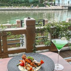 半两·咖啡书店·浮生是杯酒 여행 사진