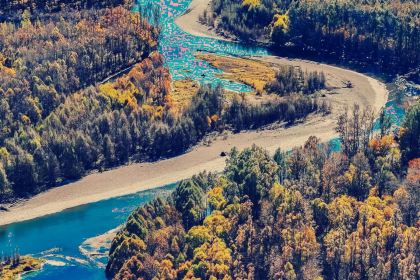 粘豆包铁锅炖(温泉街店)