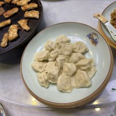 高白鲑鱼餐厅(赛湖月亮湾店) User Photo