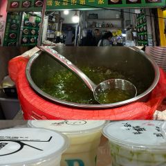 鲍氏老字号冷热饮老店 User Photo