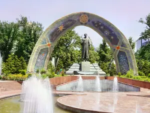 Monument of Ismail Samani